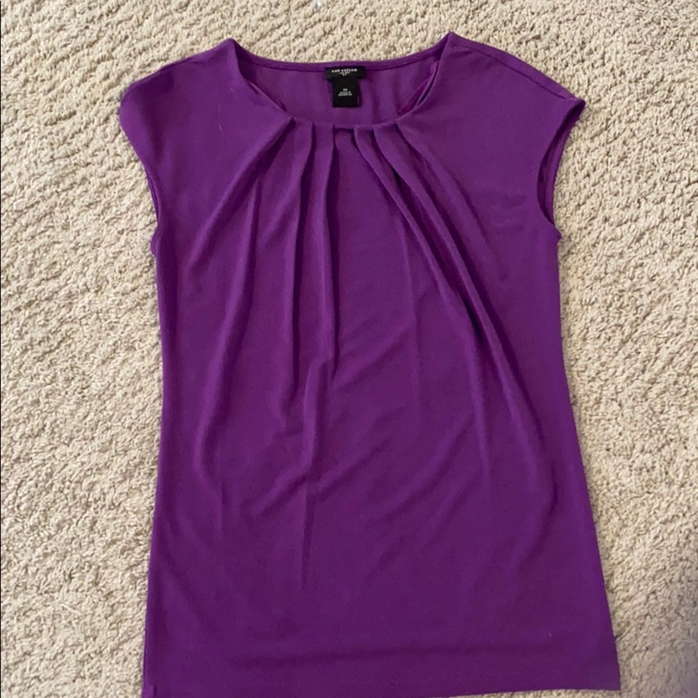 Purple sleeveless shirt